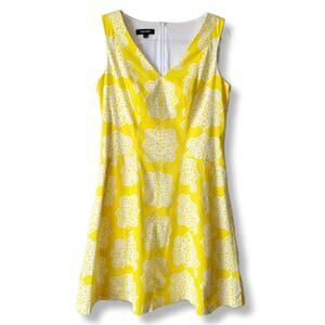 Nine West Yellow White Fit Flare Dress 10 Ladylike Holiday Classic Church Career